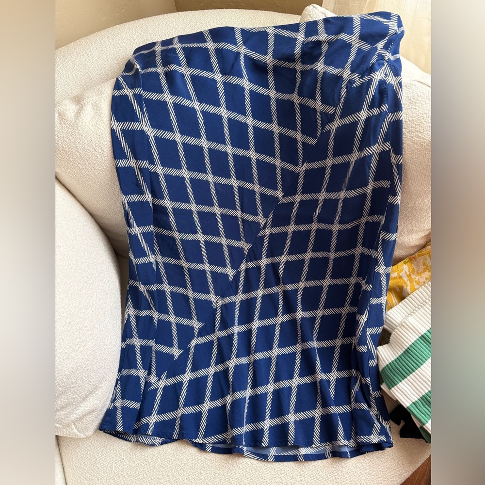 Ava & Viv Blue and White Patterned Dress